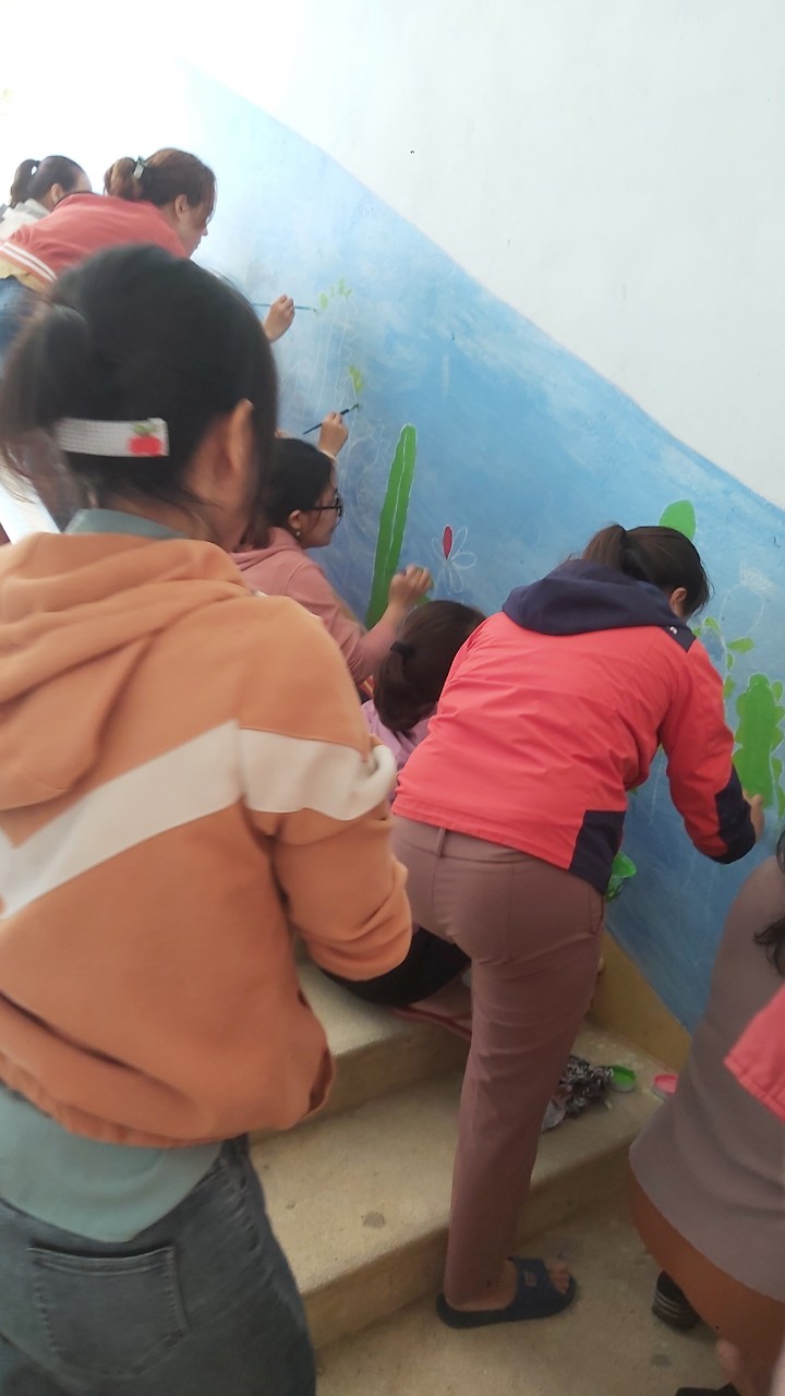 Trang trí trường học thân thiện